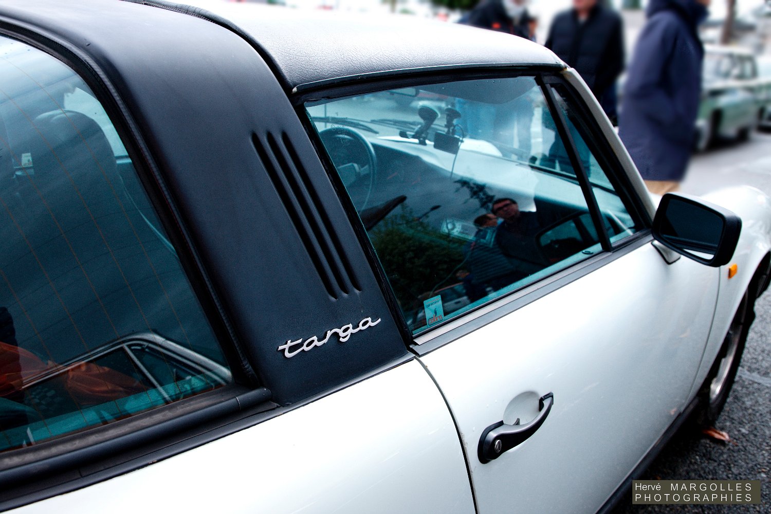 Porsche 911 Targa-03.jpg